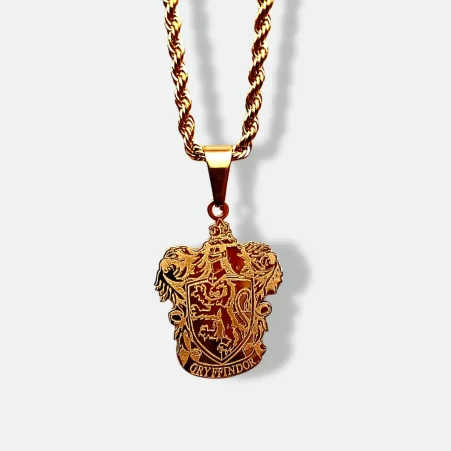 18k Gold,Gryffindor,Harry Potter,Pendant,Engraved,Motto,Harry Potter jewelry,Gryffindor jewelry,18k gold pendant,Engraved jewelry,Harry Potter gift,Gryffindor gift,Hogwarts merchandise