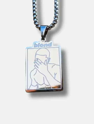 Silver pendant featuring Frank Ocean's Blond album cover and tracklist engraving (3)